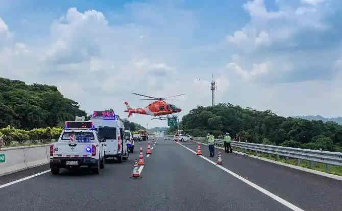 合作高速公路汽车救援案例