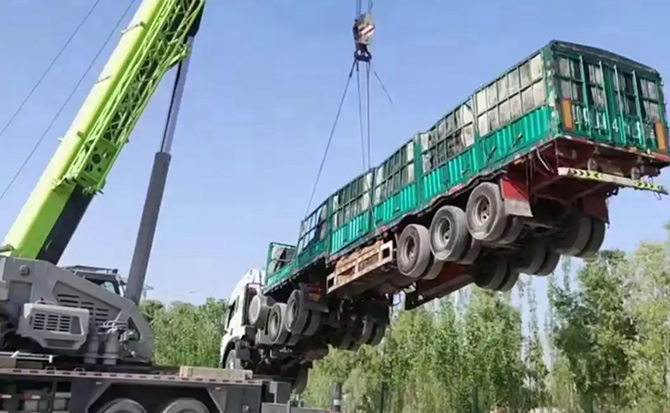 合作道路脱困救援案例